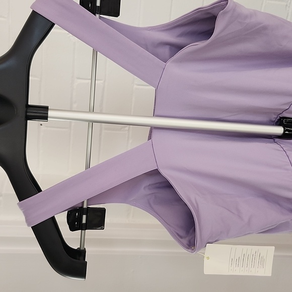 Lavender Athletic Dress, Large - Picture 8 of 9